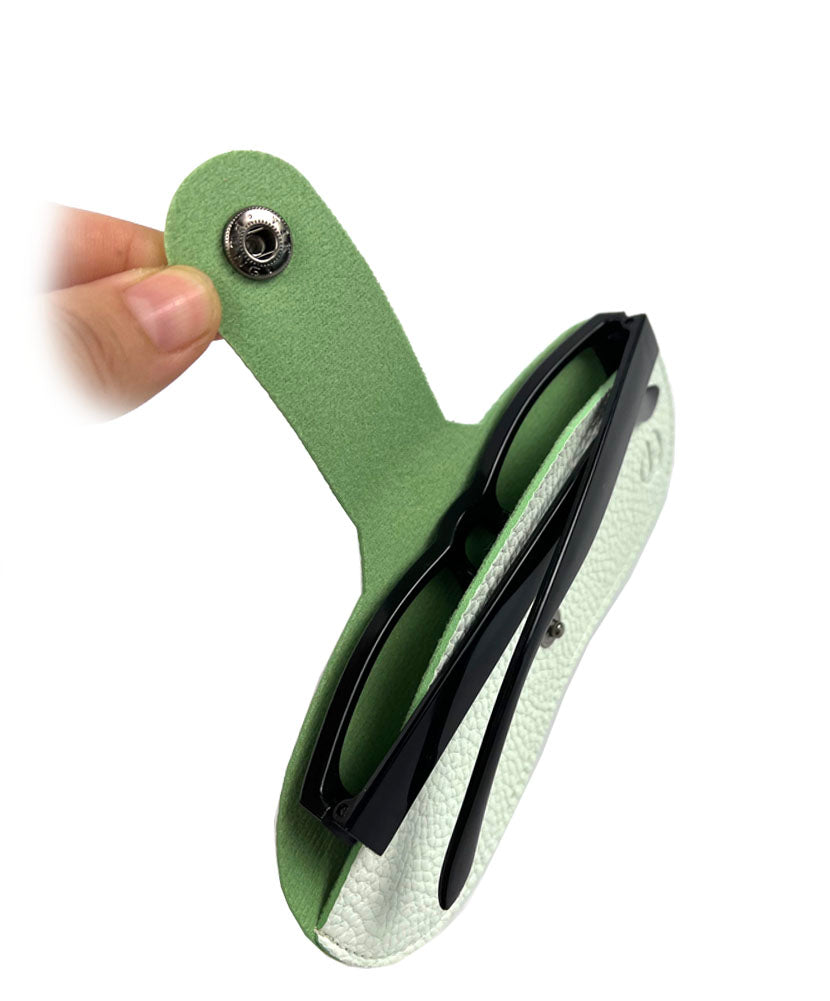 PU: White (Medium and Large Size)